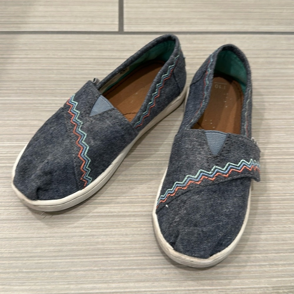 Toms denim slip ons